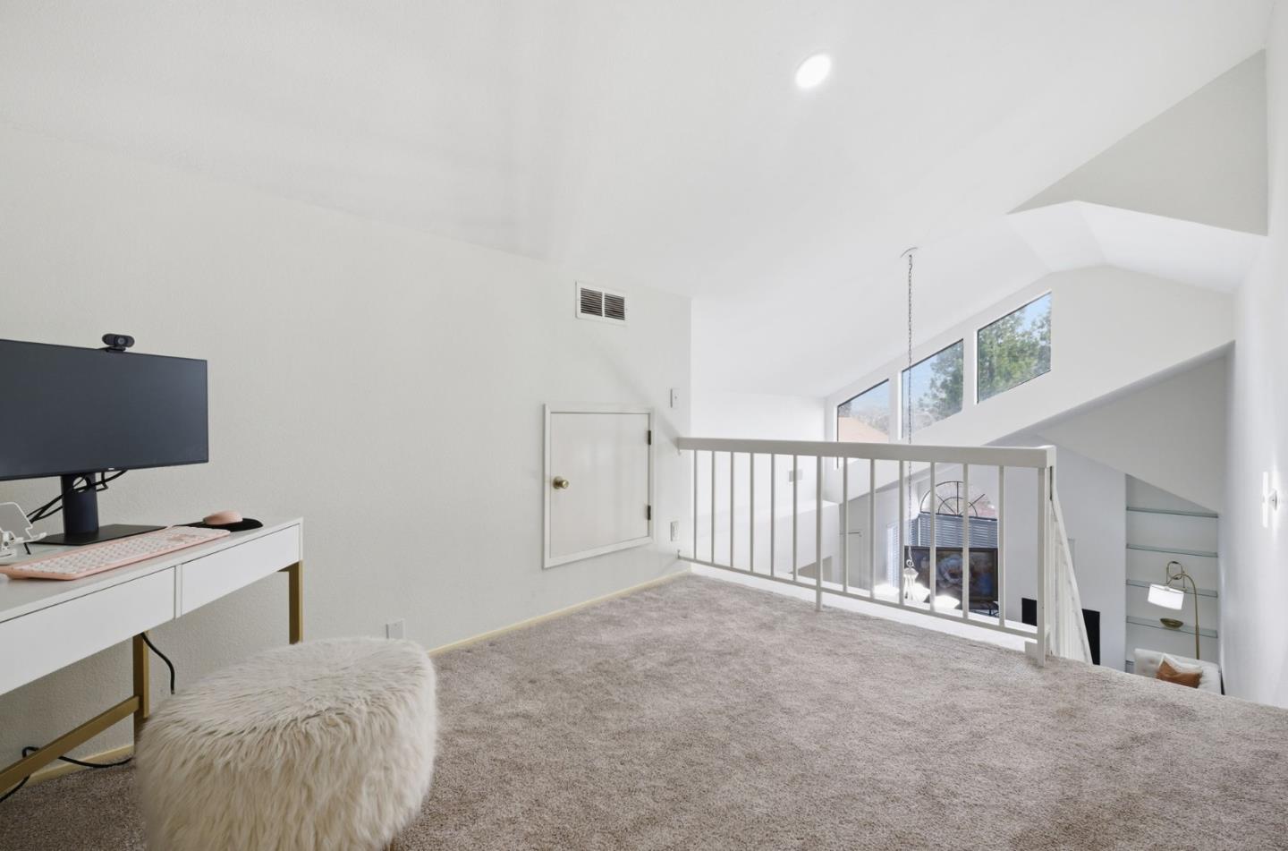 Detail Gallery Image 17 of 26 For 2732 Buena View Ct, San Jose,  CA 95121 - 2 Beds | 2 Baths