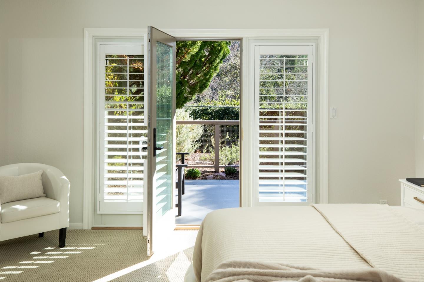 Detail Gallery Image 12 of 28 For 11052 Canyon Vista Dr, Cupertino,  CA 95014 - 2 Beds | 2 Baths