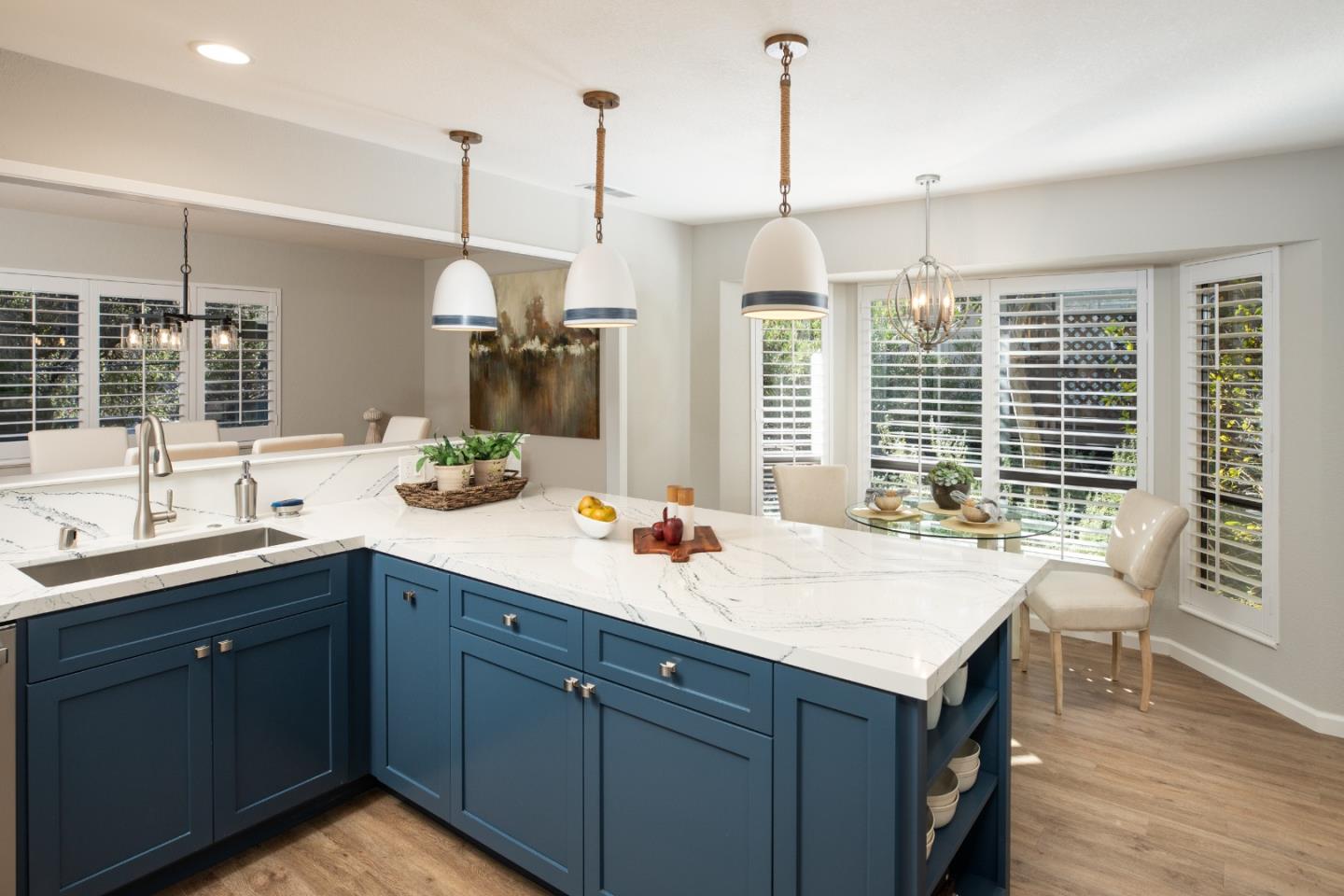 Detail Gallery Image 9 of 28 For 11052 Canyon Vista Dr, Cupertino,  CA 95014 - 2 Beds | 2 Baths