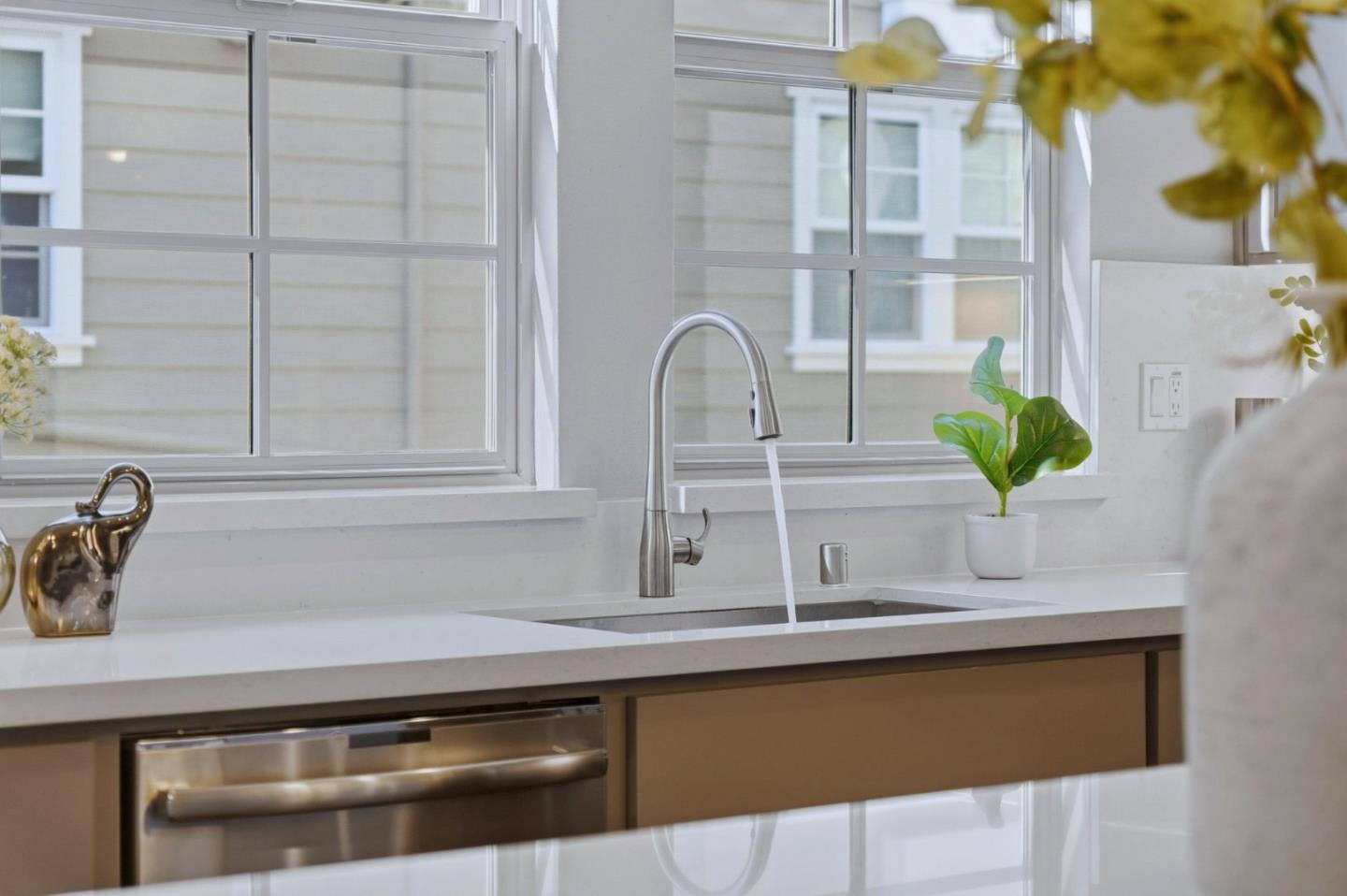 Photo #18: ML82031016 Listing: Photo #18