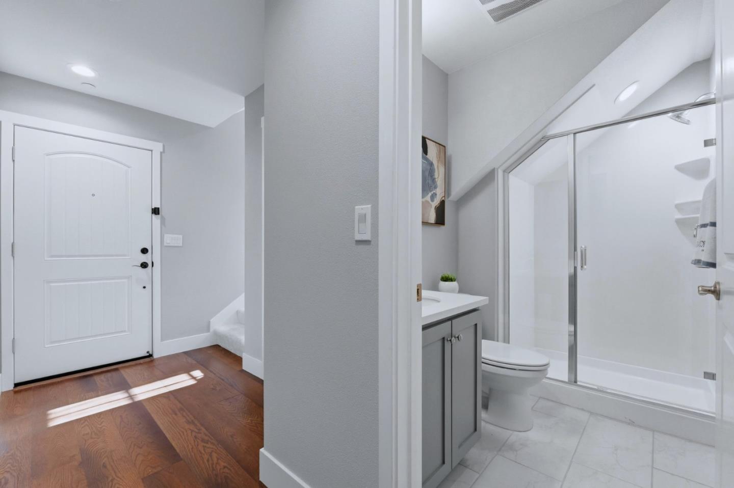 Photo #2: ML82031016 Listing: Photo #2