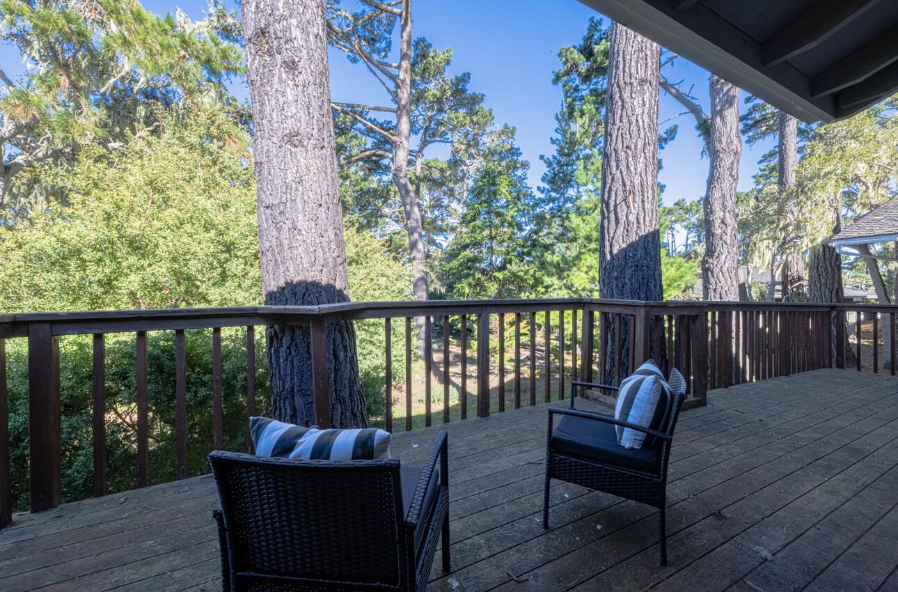 Detail Gallery Image 32 of 40 For 33 Country Club Gate, Pacific Grove,  CA 93950 - 2 Beds | 2 Baths