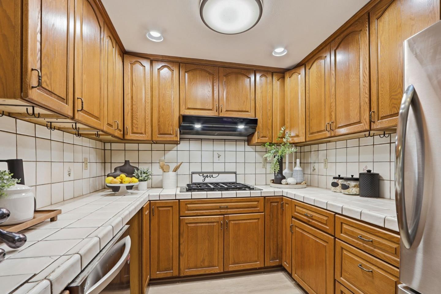 Detail Gallery Image 19 of 53 For 152 Florence St, Sunnyvale,  CA 94086 - 3 Beds | 2 Baths