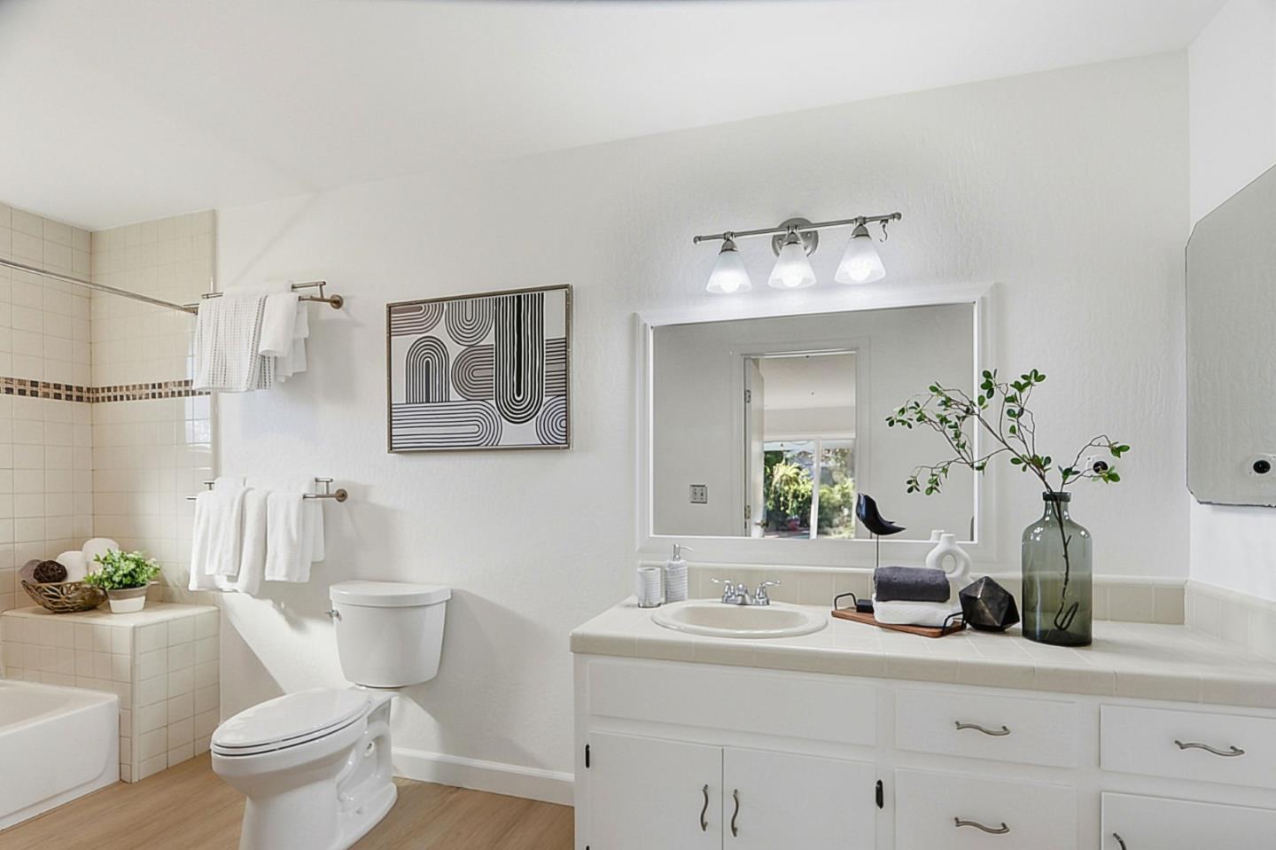 Detail Gallery Image 36 of 53 For 152 Florence St, Sunnyvale,  CA 94086 - 3 Beds | 2 Baths