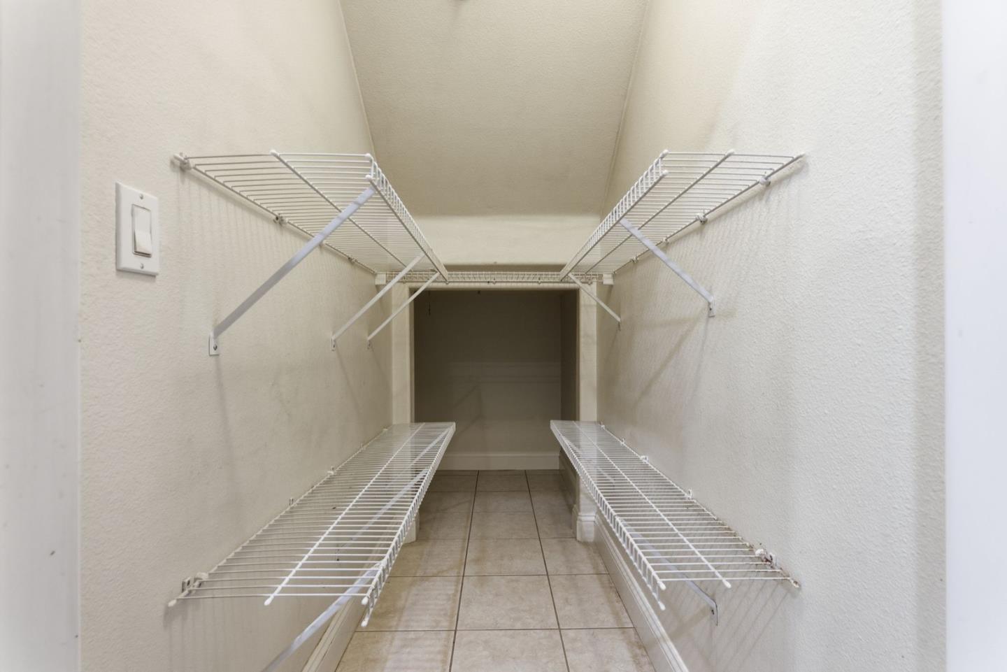 Detail Gallery Image 17 of 34 For 377 S Mary Ave, Sunnyvale,  CA 94086 - 3 Beds | 2/1 Baths