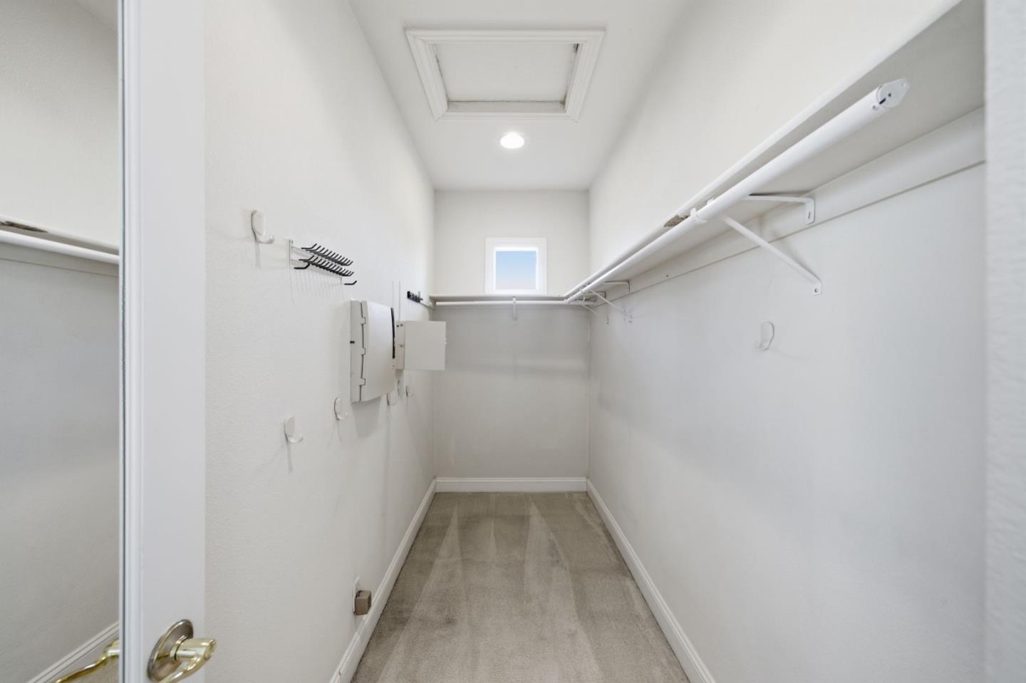 Detail Gallery Image 23 of 34 For 377 S Mary Ave, Sunnyvale,  CA 94086 - 3 Beds | 2/1 Baths