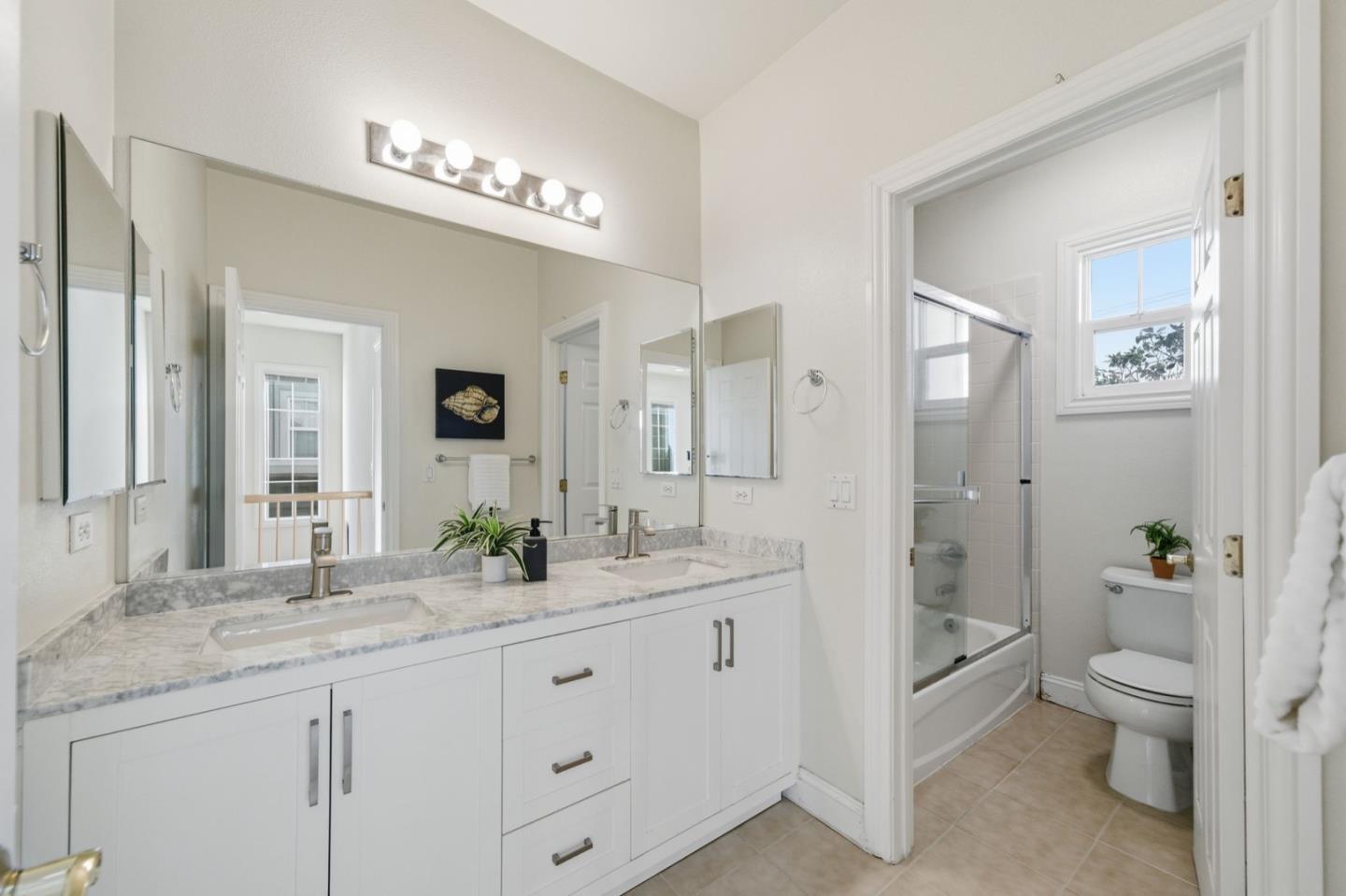 Detail Gallery Image 28 of 34 For 377 S Mary Ave, Sunnyvale,  CA 94086 - 3 Beds | 2/1 Baths