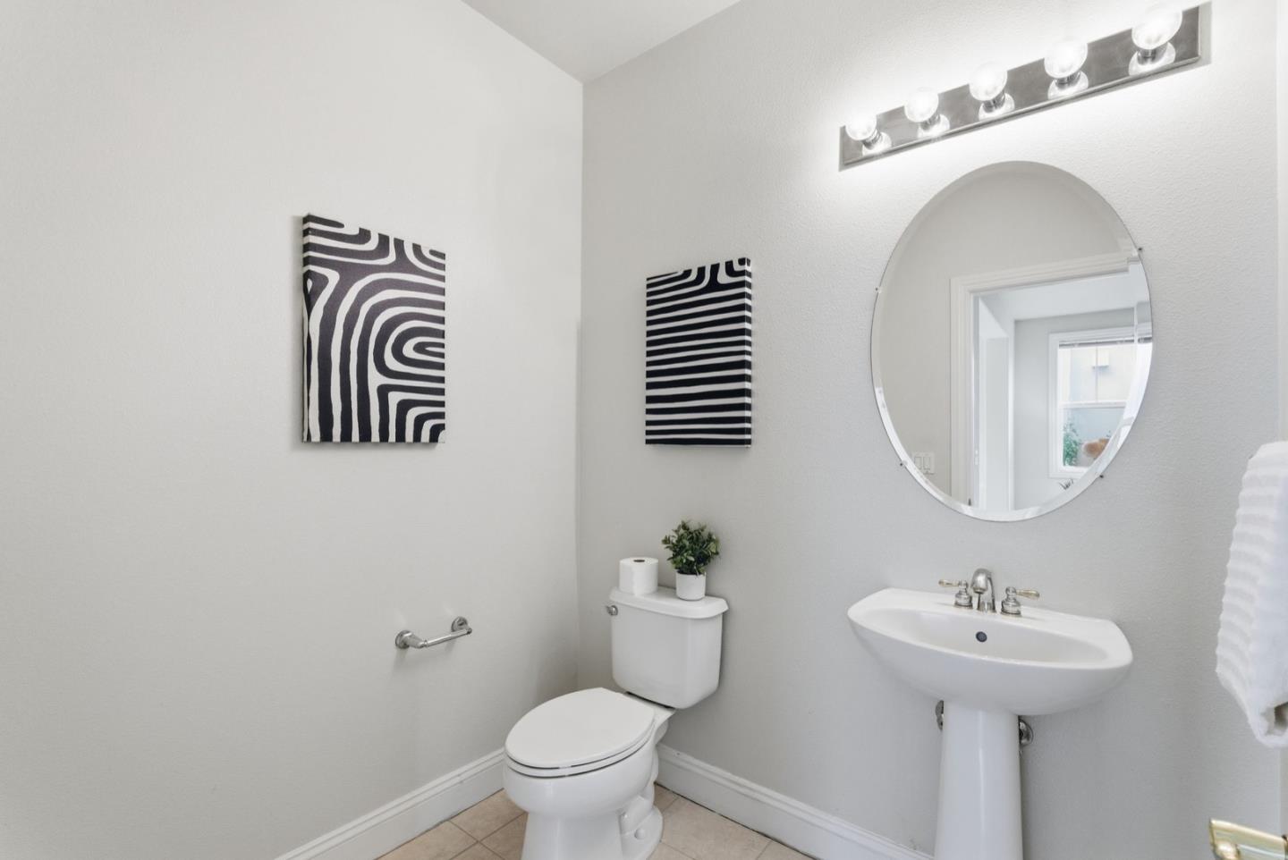 Detail Gallery Image 31 of 34 For 377 S Mary Ave, Sunnyvale,  CA 94086 - 3 Beds | 2/1 Baths