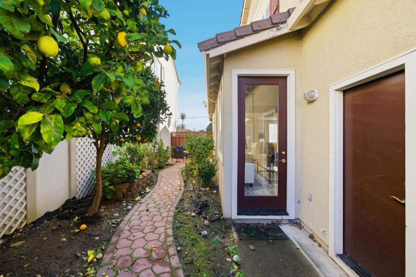 Detail Gallery Image 33 of 34 For 377 S Mary Ave, Sunnyvale,  CA 94086 - 3 Beds | 2/1 Baths