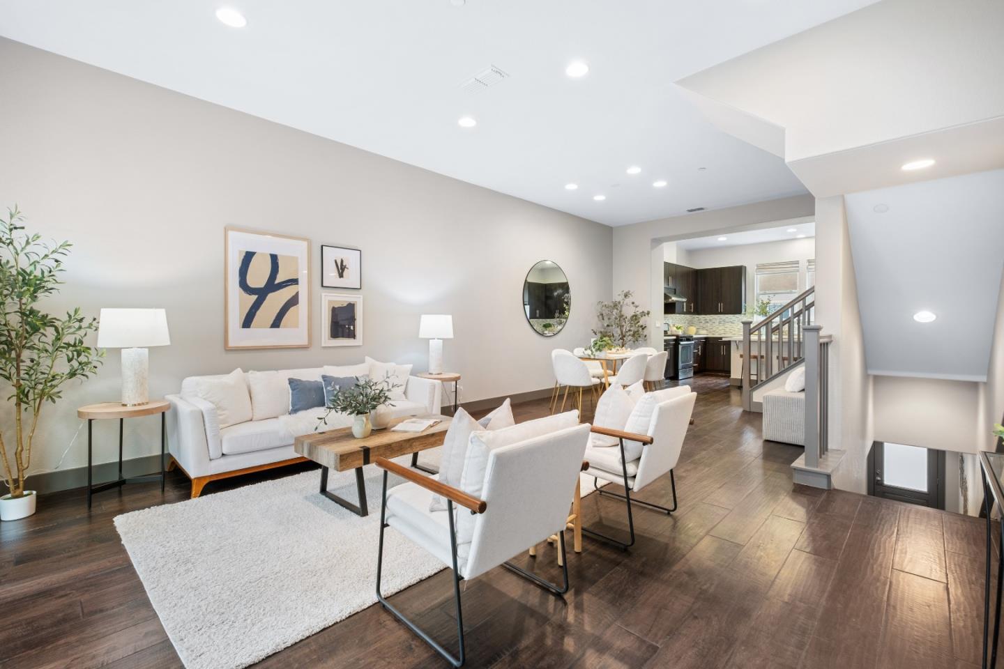 Detail Gallery Image 12 of 69 For 2423 Stearman Ln #2,  San Jose,  CA 95132 - 3 Beds | 3 Baths