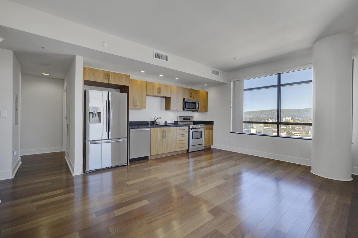 Detail Gallery Image 6 of 53 For 88 E San Fernando #905,  San Jose,  CA 95113 - 2 Beds | 2 Baths