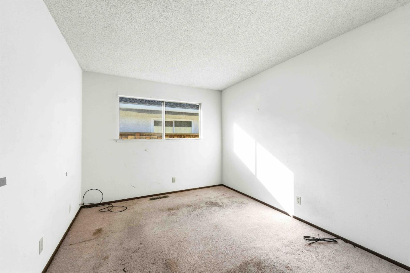 Detail Gallery Image 10 of 20 For 15255 Pratola Ct, Morgan Hill,  CA 95037 - 3 Beds | 2 Baths