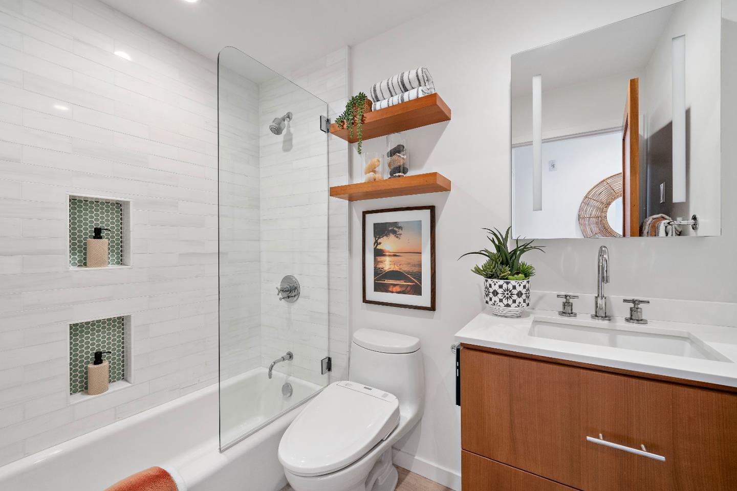 Detail Gallery Image 17 of 18 For 770 Bryant St, Palo Alto,  CA 94301 - 2 Beds | 2 Baths