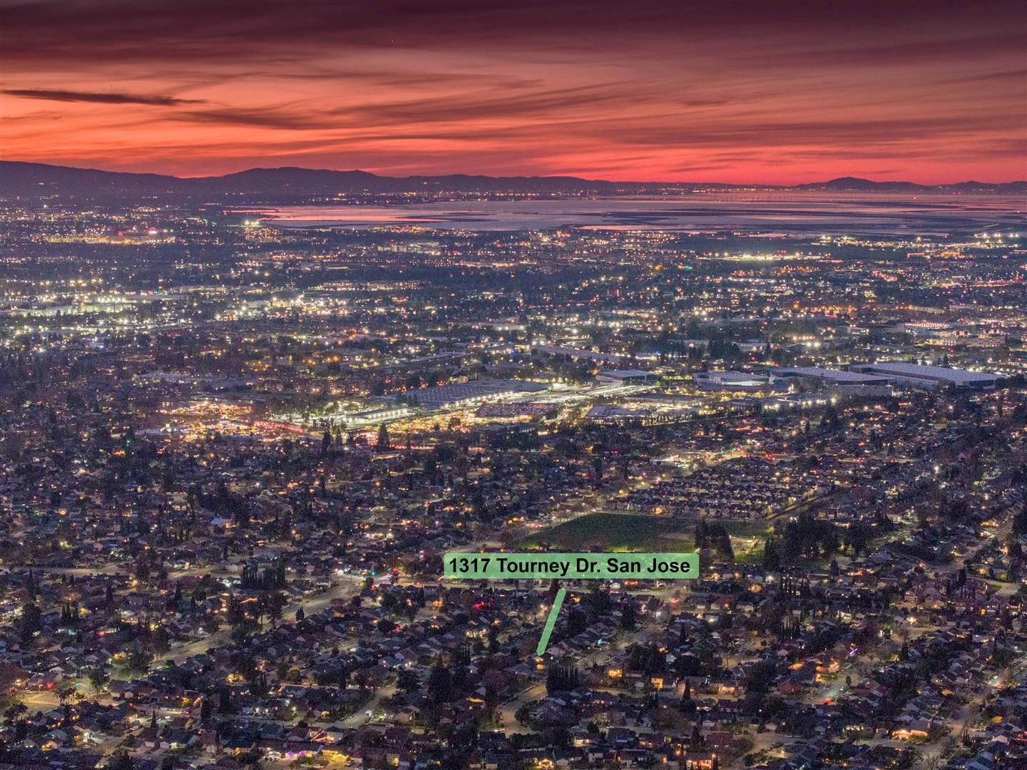 Detail Gallery Image 25 of 32 For 1317 Tourney Dr, San Jose,  CA 95131 - 4 Beds | 2 Baths