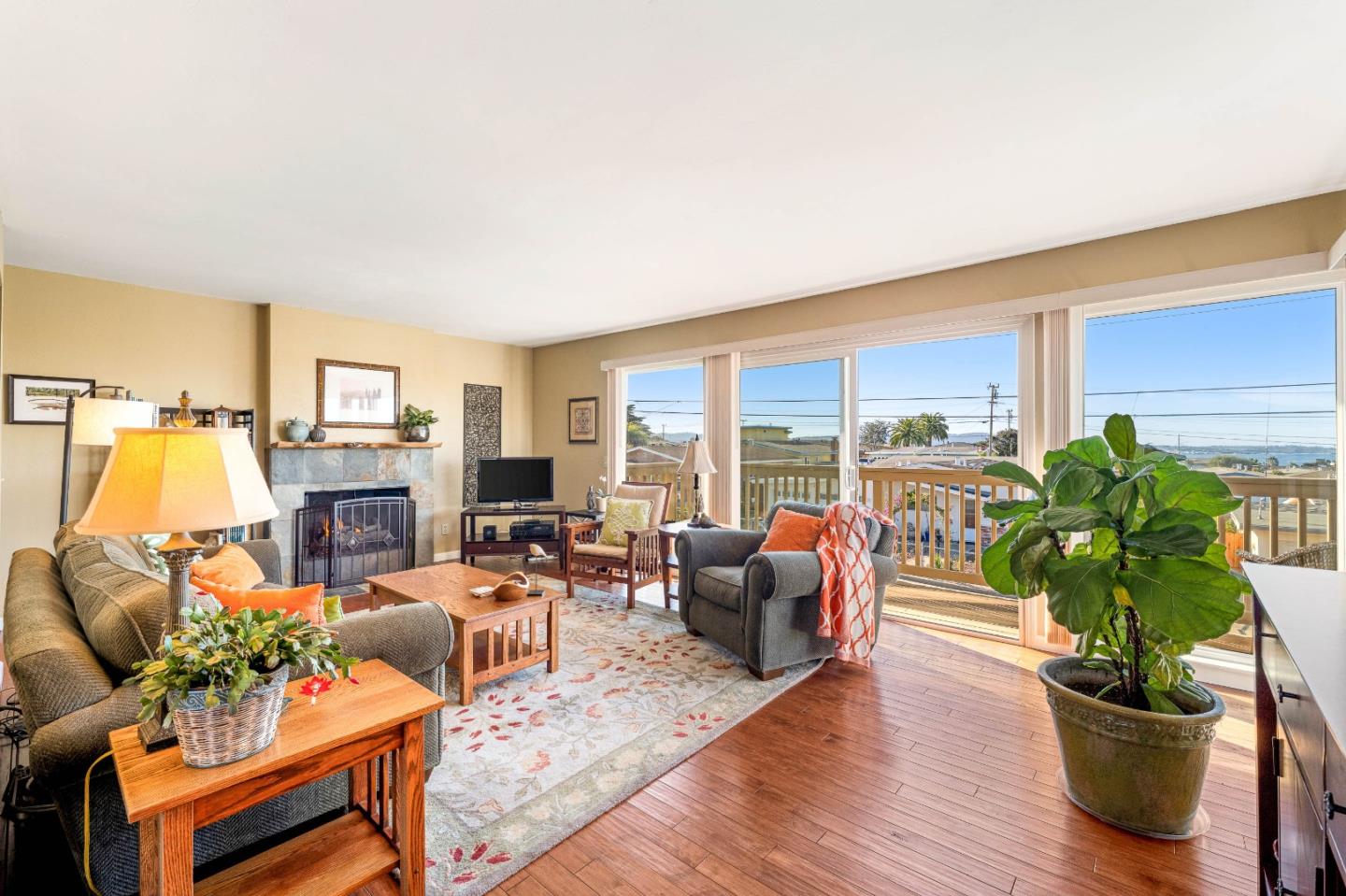 Detail Gallery Image 10 of 40 For 1780 Granada St, Seaside,  CA 93955 - 3 Beds | 2 Baths