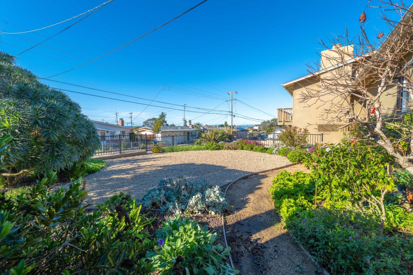 Detail Gallery Image 33 of 40 For 1780 Granada St, Seaside,  CA 93955 - 3 Beds | 2 Baths