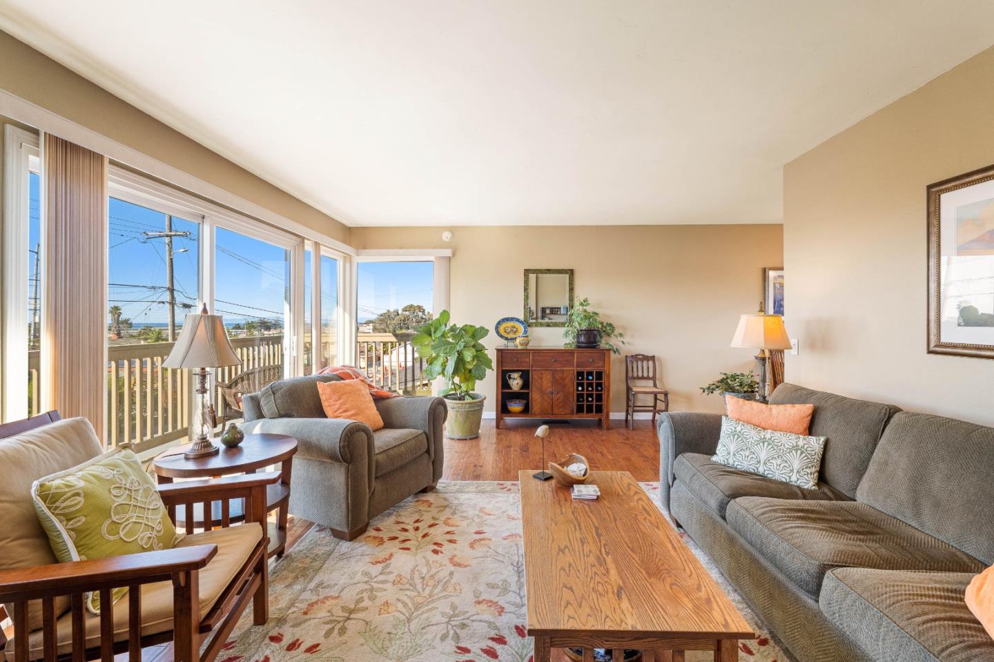 Detail Gallery Image 5 of 40 For 1780 Granada St, Seaside,  CA 93955 - 3 Beds | 2 Baths