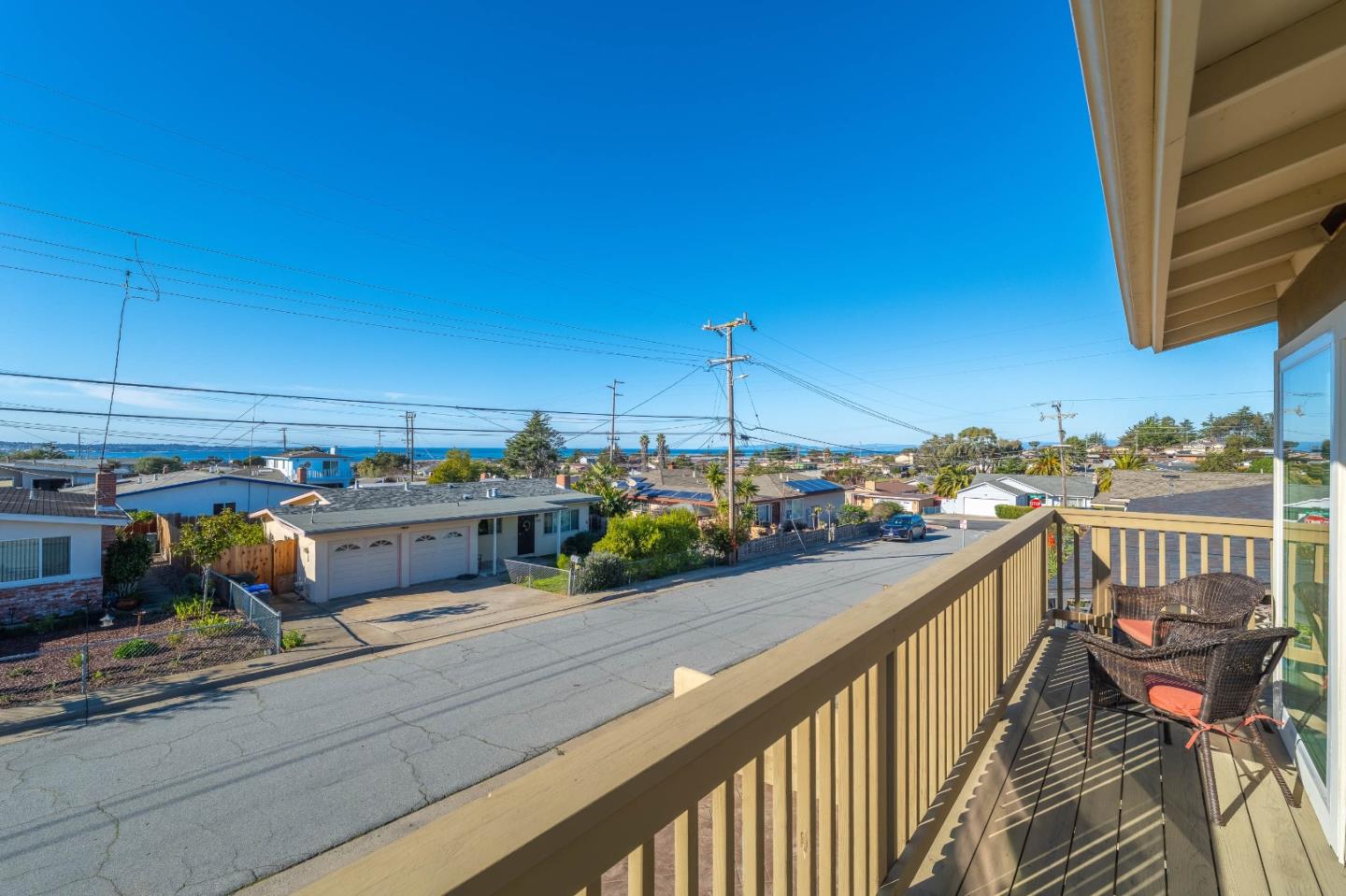 Detail Gallery Image 8 of 40 For 1780 Granada St, Seaside,  CA 93955 - 3 Beds | 2 Baths