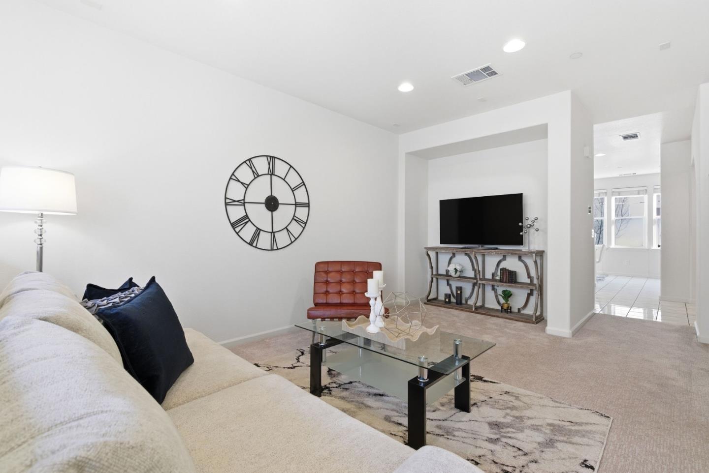 Photo #8: ML82031033 Listing: Photo #8