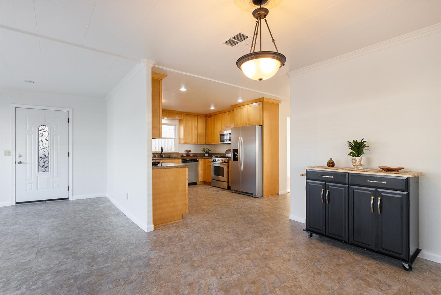 Detail Gallery Image 11 of 32 For 2655 Brommer St #27,  Santa Cruz,  CA 95062 - 2 Beds | 2 Baths