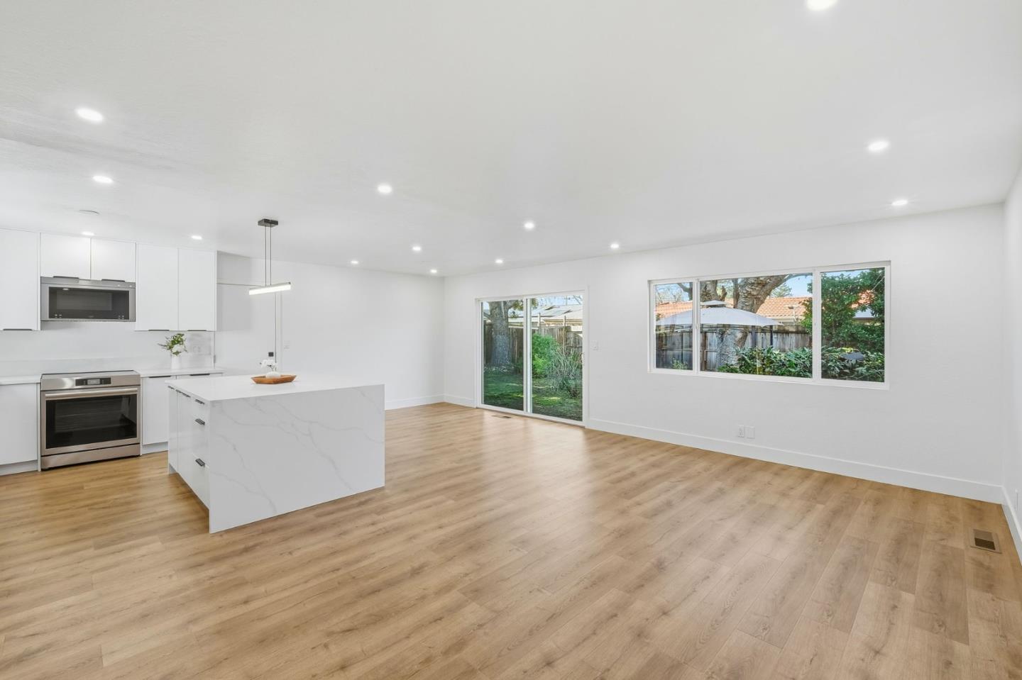 Detail Gallery Image 10 of 41 For 3997 Mulberry Dr, Concord,  CA 94519 - 3 Beds | 2 Baths