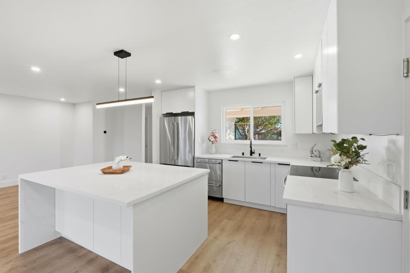 Detail Gallery Image 12 of 41 For 3997 Mulberry Dr, Concord,  CA 94519 - 3 Beds | 2 Baths