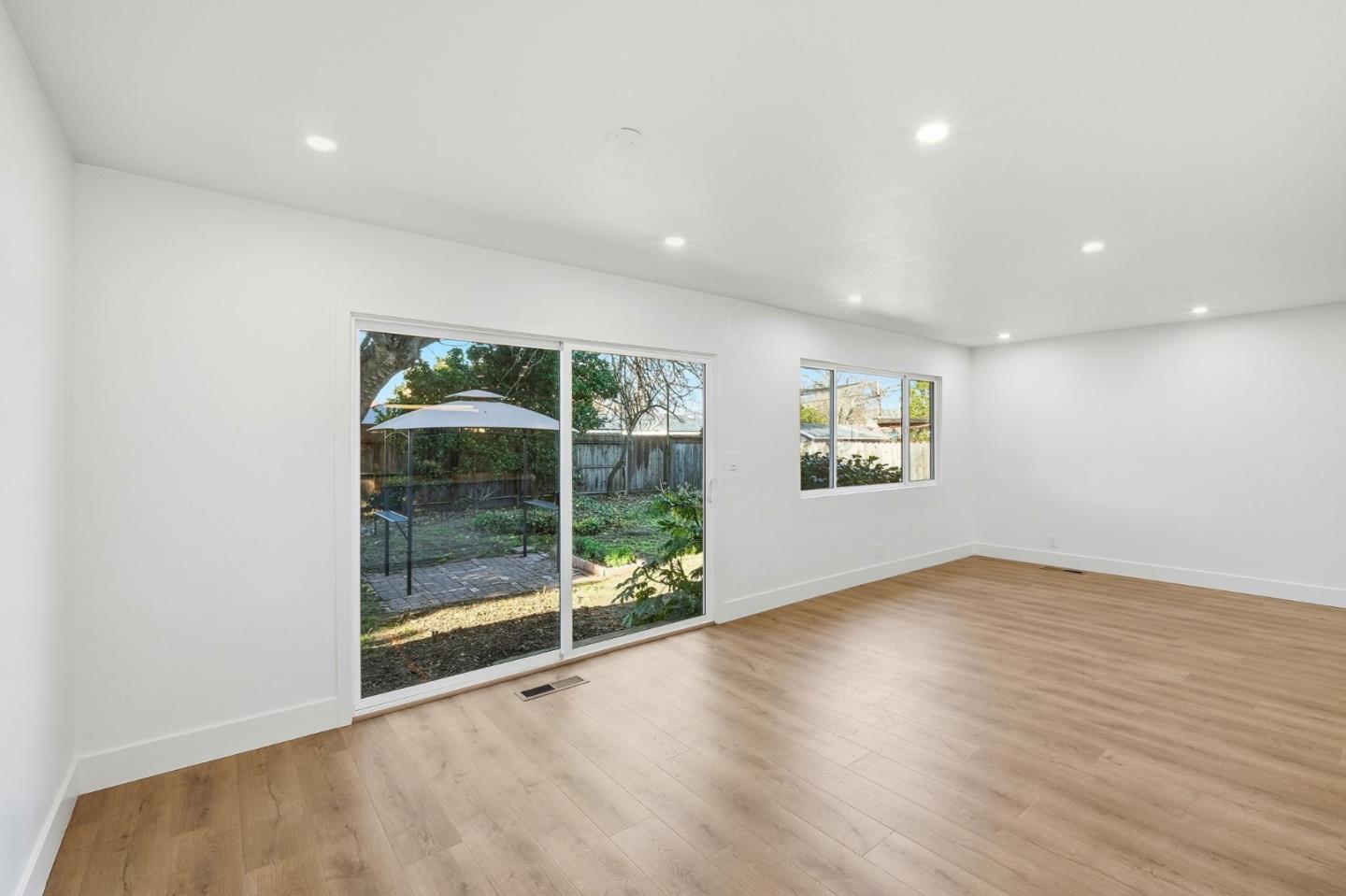 Detail Gallery Image 15 of 41 For 3997 Mulberry Dr, Concord,  CA 94519 - 3 Beds | 2 Baths