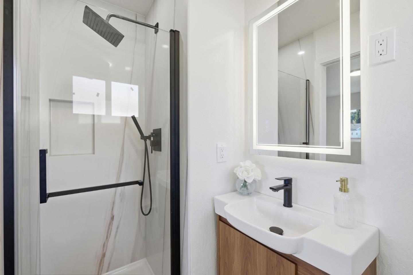 Detail Gallery Image 23 of 41 For 3997 Mulberry Dr, Concord,  CA 94519 - 3 Beds | 2 Baths