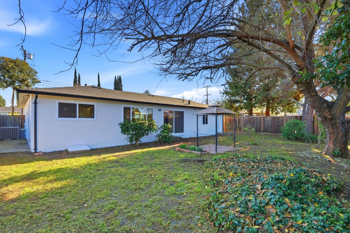 Detail Gallery Image 30 of 41 For 3997 Mulberry Dr, Concord,  CA 94519 - 3 Beds | 2 Baths