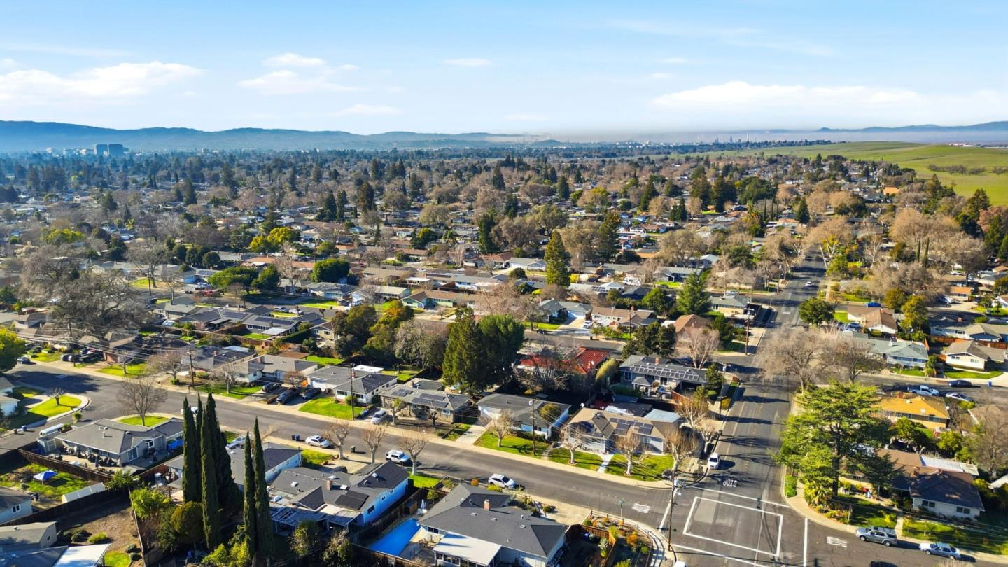 Detail Gallery Image 37 of 41 For 3997 Mulberry Dr, Concord,  CA 94519 - 3 Beds | 2 Baths