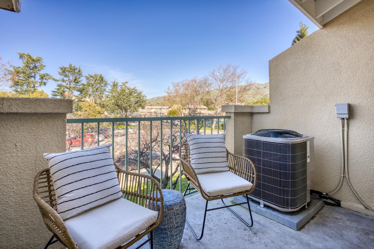 Photo #12: ML82031040 Listing: Photo #12