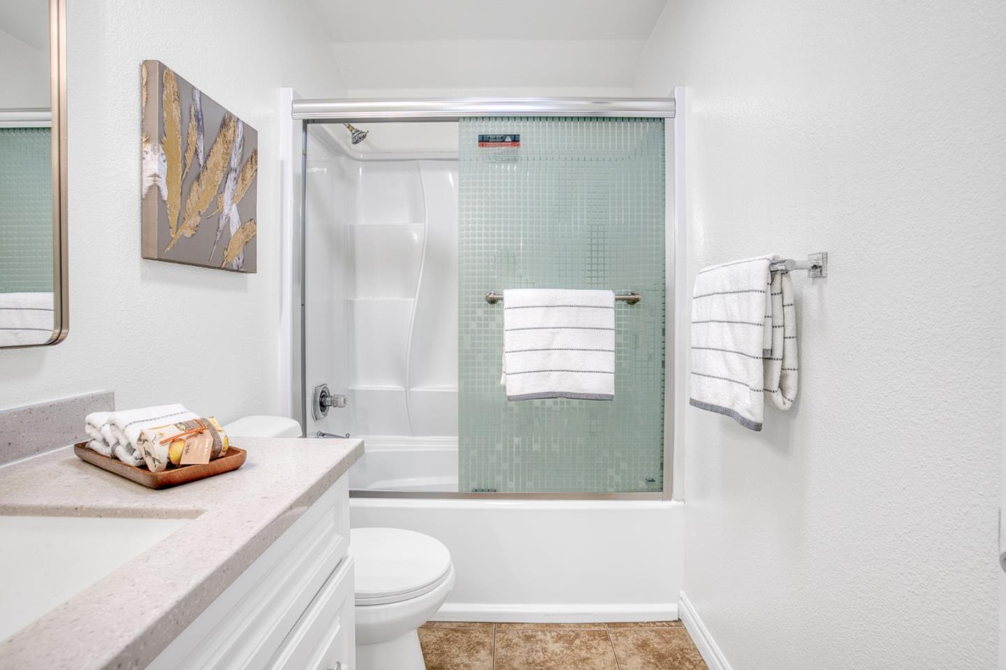 Photo #24: ML82031040 Listing: Photo #24