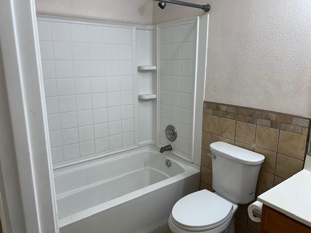 Detail Gallery Image 10 of 33 For 213 Rendon Ave, Stockton,  CA 95205 - 3 Beds | 1 Baths