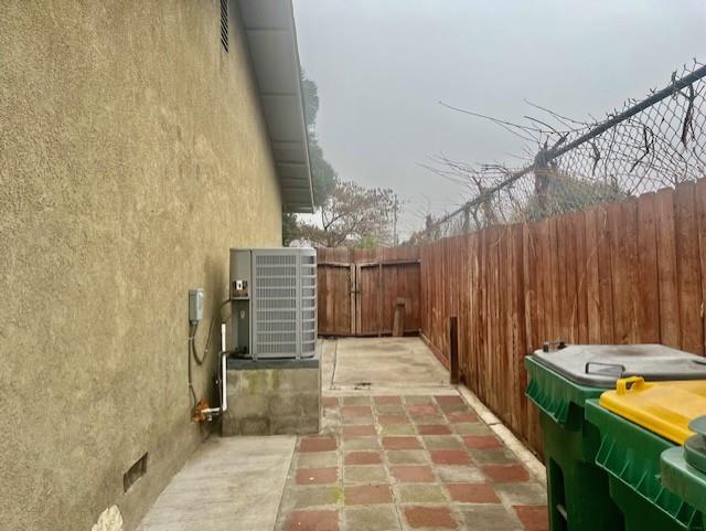 Detail Gallery Image 28 of 33 For 213 Rendon Ave, Stockton,  CA 95205 - 3 Beds | 1 Baths