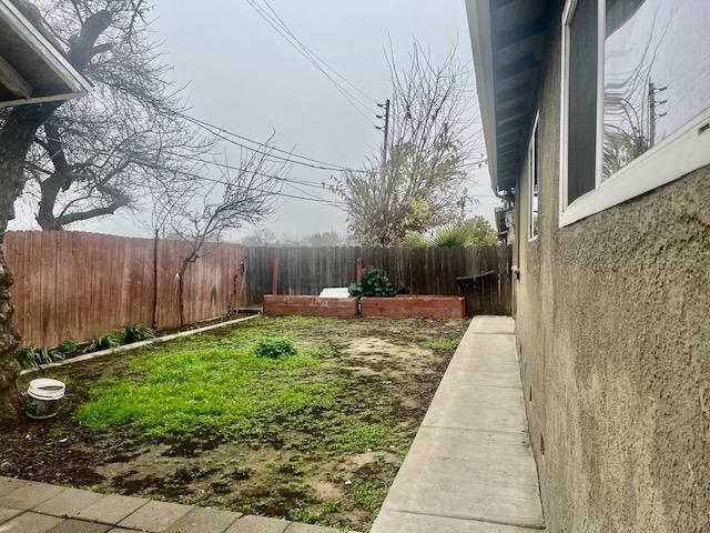 Detail Gallery Image 30 of 33 For 213 Rendon Ave, Stockton,  CA 95205 - 3 Beds | 1 Baths