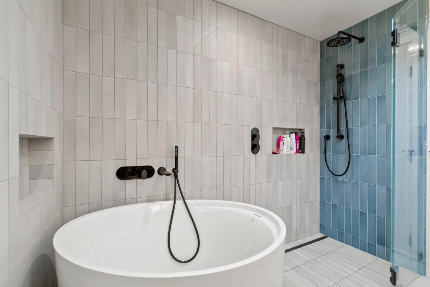 Detail Gallery Image 28 of 47 For 158 Belvedere Ter, Santa Cruz,  CA 95062 - 2 Beds | 2 Baths