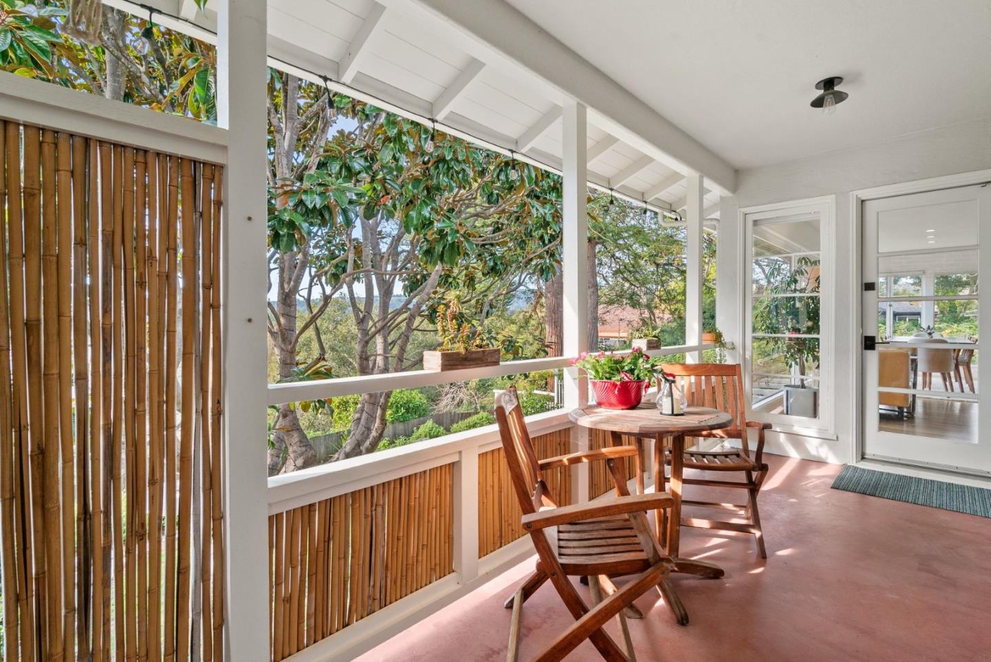 Detail Gallery Image 33 of 47 For 158 Belvedere Ter, Santa Cruz,  CA 95062 - 2 Beds | 2 Baths