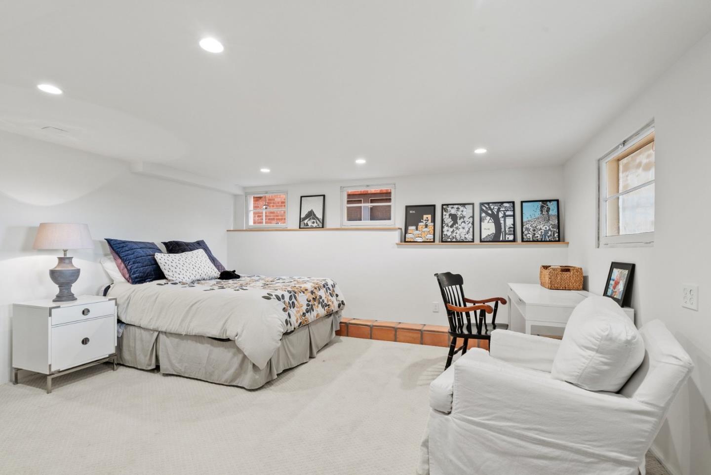 Detail Gallery Image 36 of 47 For 158 Belvedere Ter, Santa Cruz,  CA 95062 - 2 Beds | 2 Baths