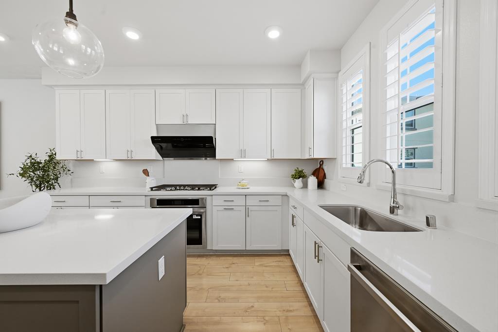 Photo #8: ML82031046 Listing: Photo #8