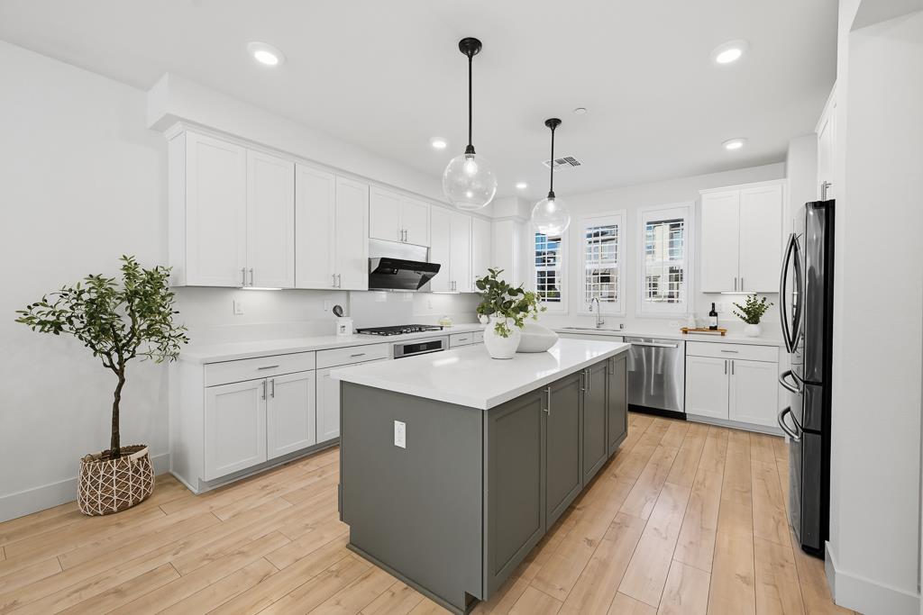 Photo #9: ML82031046 Listing: Photo #9