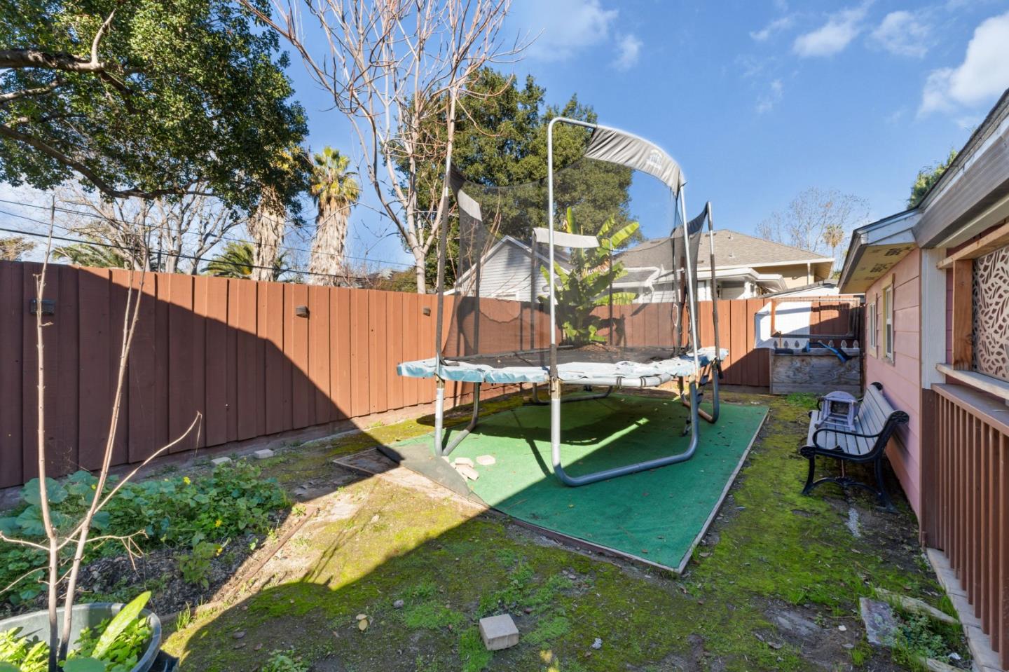 Detail Gallery Image 12 of 22 For 710 S 8th St, San Jose,  CA 95112 - 2 Beds | 1 Baths