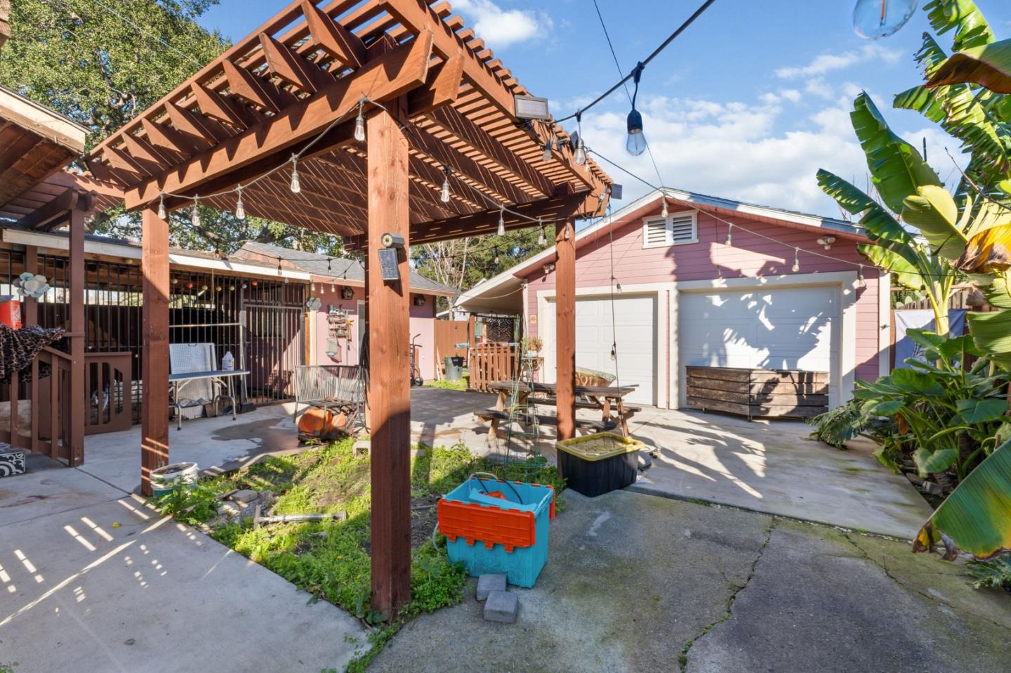 Detail Gallery Image 14 of 22 For 710 S 8th St, San Jose,  CA 95112 - 2 Beds | 1 Baths