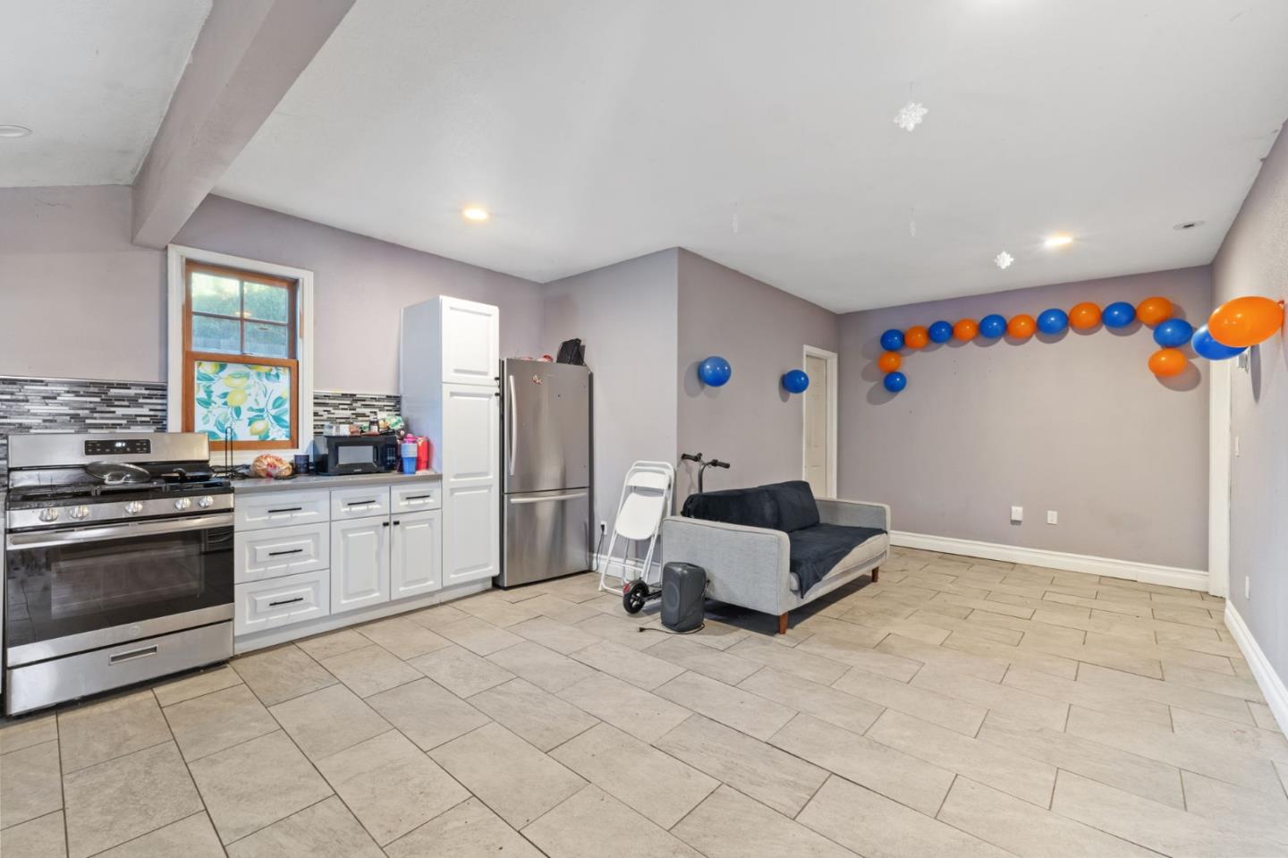 Detail Gallery Image 18 of 22 For 710 S 8th St, San Jose,  CA 95112 - 2 Beds | 1 Baths