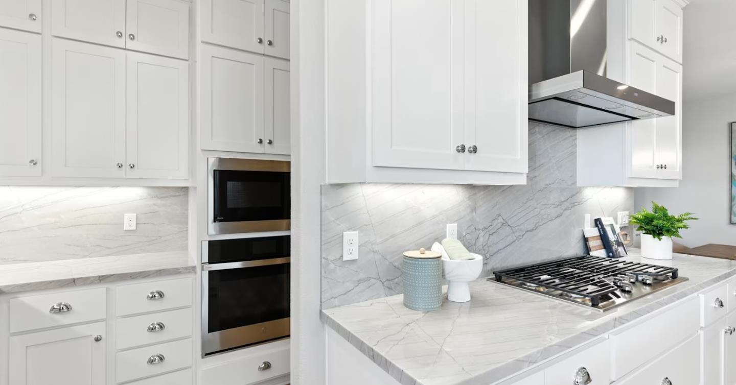 Detail Gallery Image 15 of 22 For 4576 Strandberg Ave, Lathrop,  CA 95330 - 5 Beds | 4/1 Baths