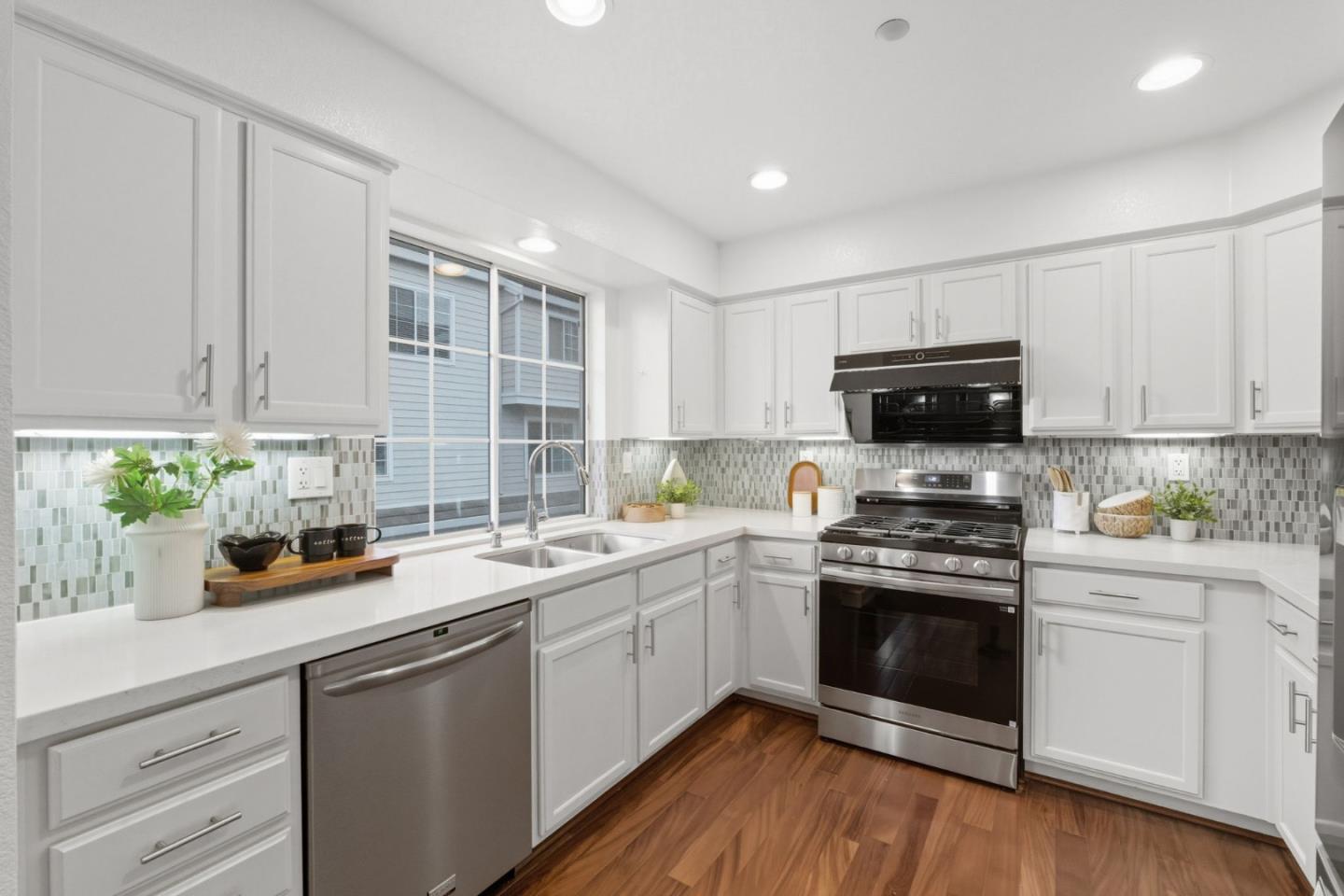 Photo #19: ML82031050 Listing: Photo #19