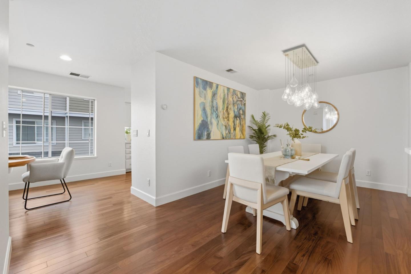 Photo #8: ML82031050 Listing: Photo #8