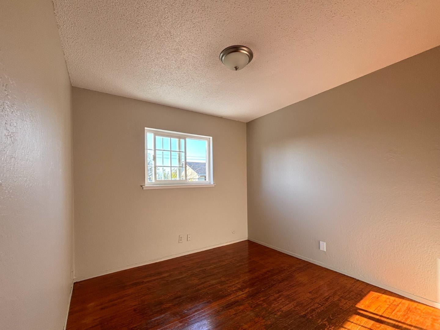 Detail Gallery Image 20 of 31 For 244 Beegum Way, San Jose,  CA 95123 - 3 Beds | 2/1 Baths