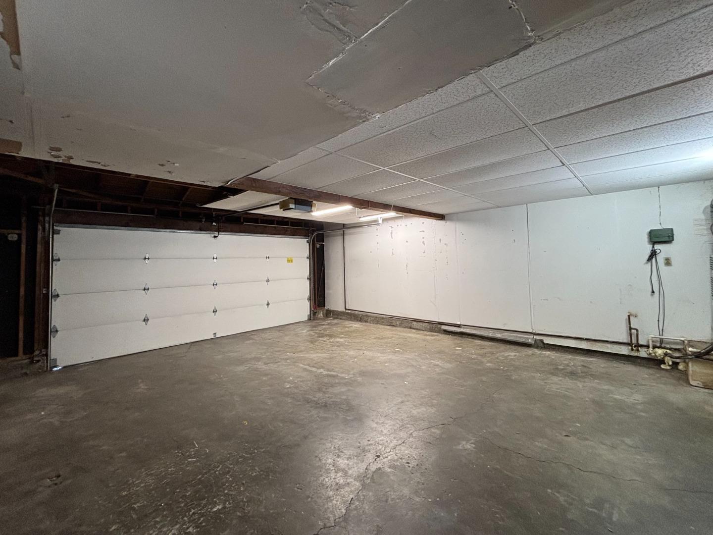 Detail Gallery Image 25 of 31 For 244 Beegum Way, San Jose,  CA 95123 - 3 Beds | 2/1 Baths