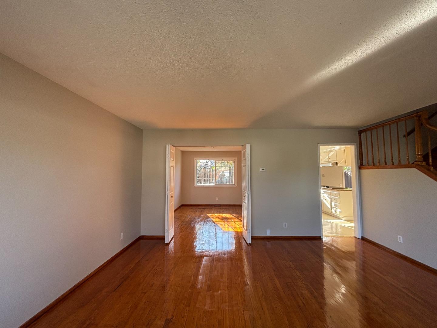 Detail Gallery Image 6 of 31 For 244 Beegum Way, San Jose,  CA 95123 - 3 Beds | 2/1 Baths