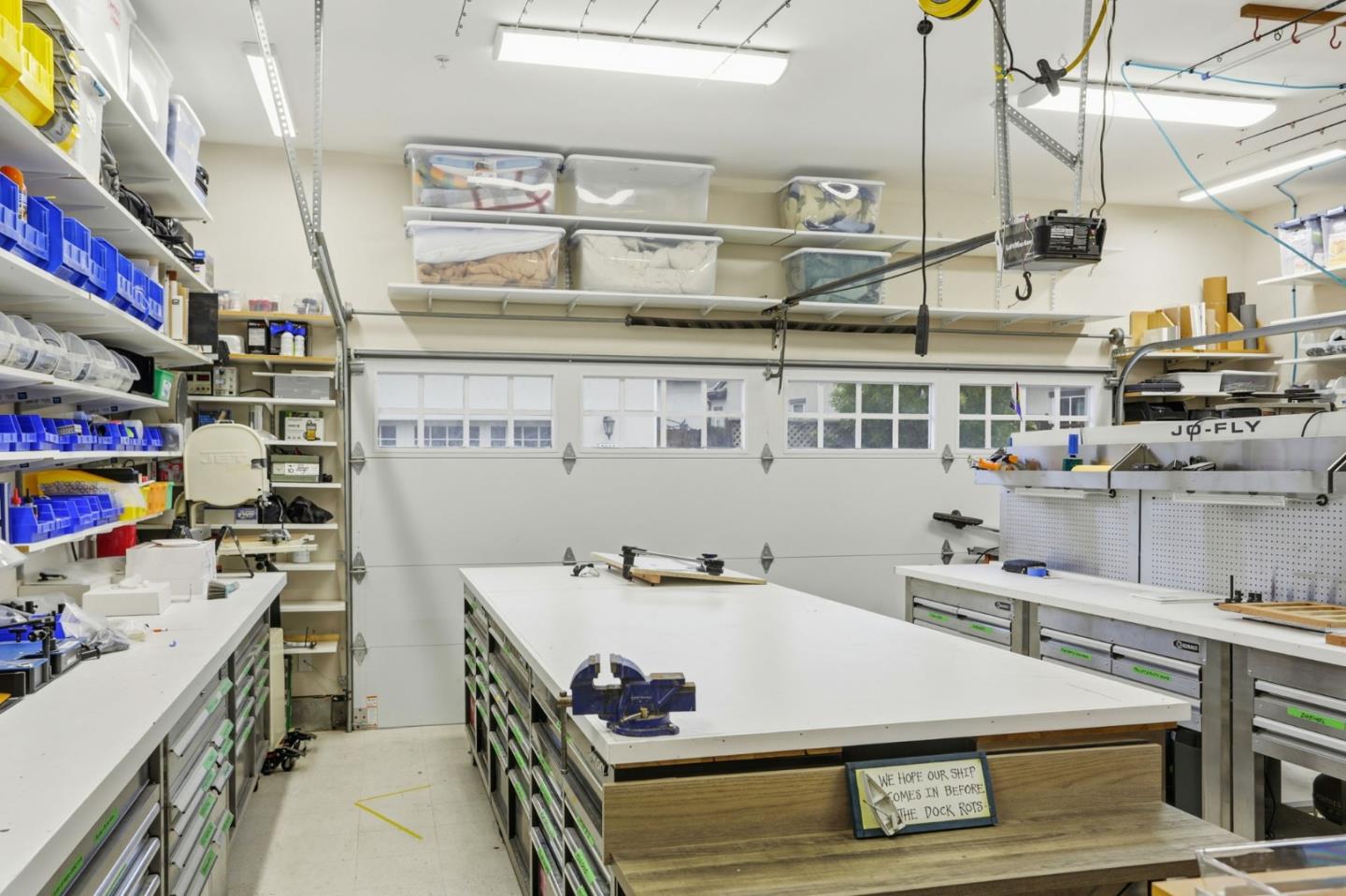 Detail Gallery Image 27 of 35 For 2951 Abrams Dr, Marina,  CA 93933 - 3 Beds | 3 Baths